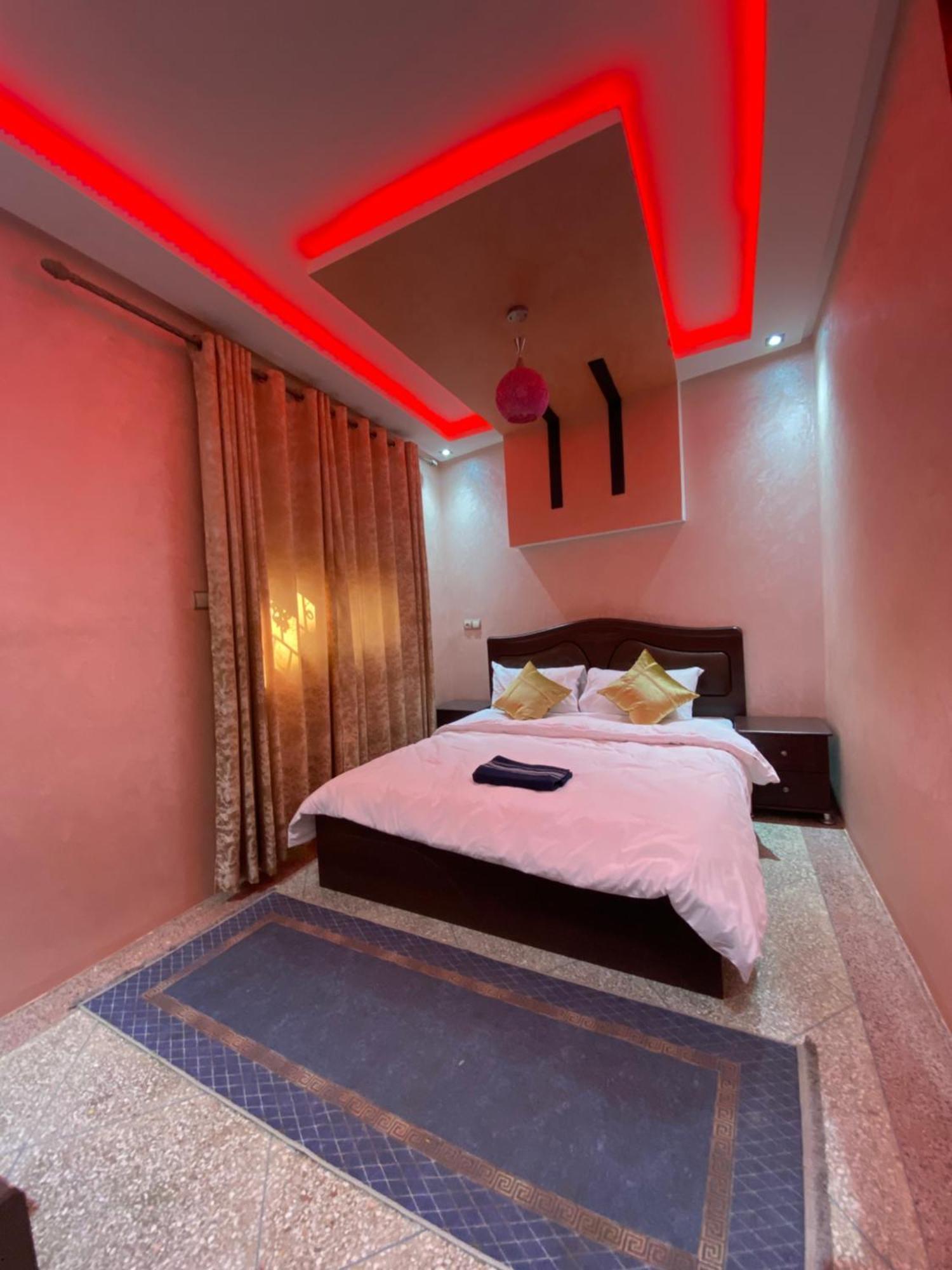 Guapa Surf Morocco Hostel Taghazout Ngoại thất bức ảnh